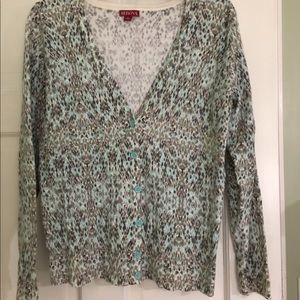 Long sleeve cardigan.